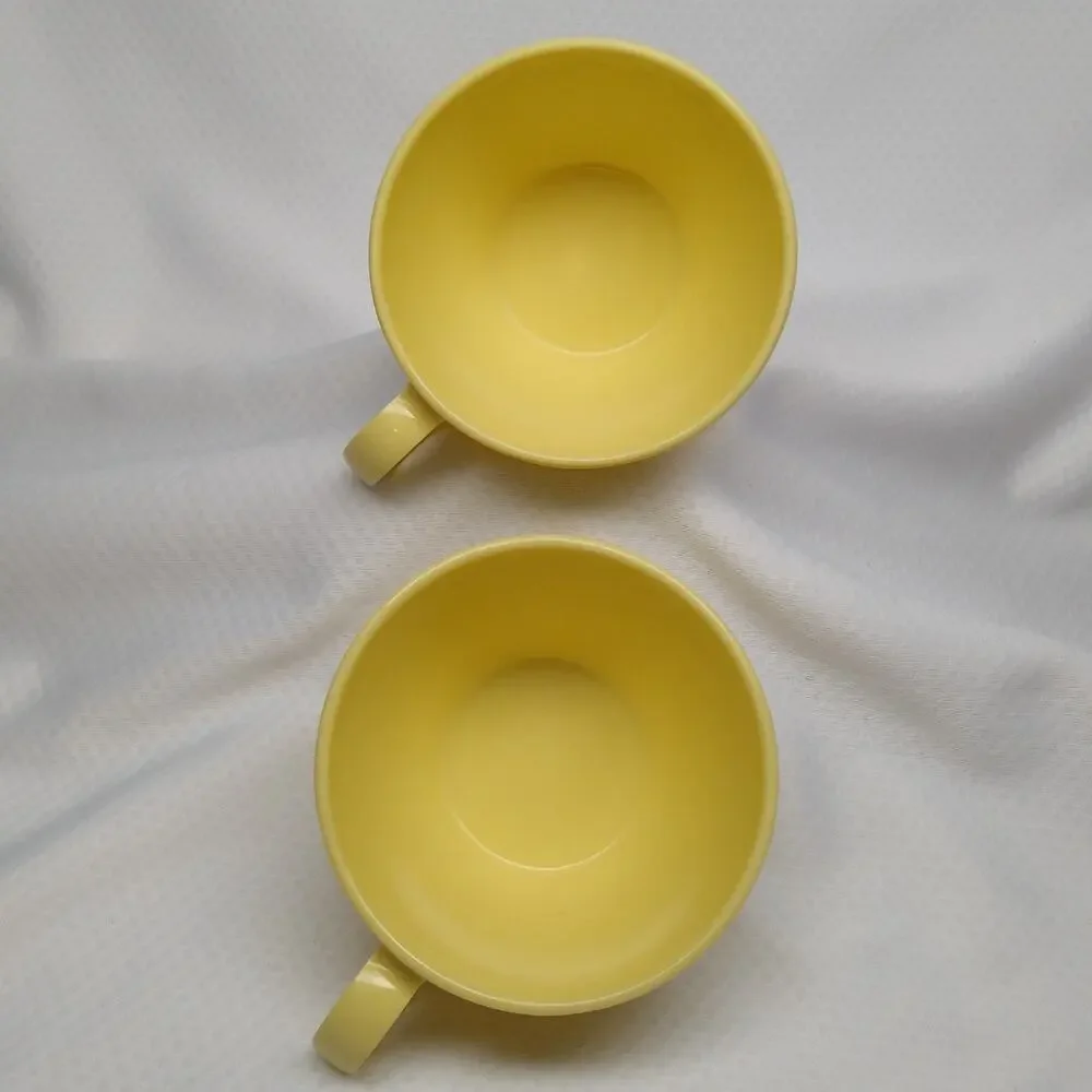 Windsor Melmac Yellow Coffee Cups Mugs 404-6 404-7 Set 2 Mid Century Retro Diner
